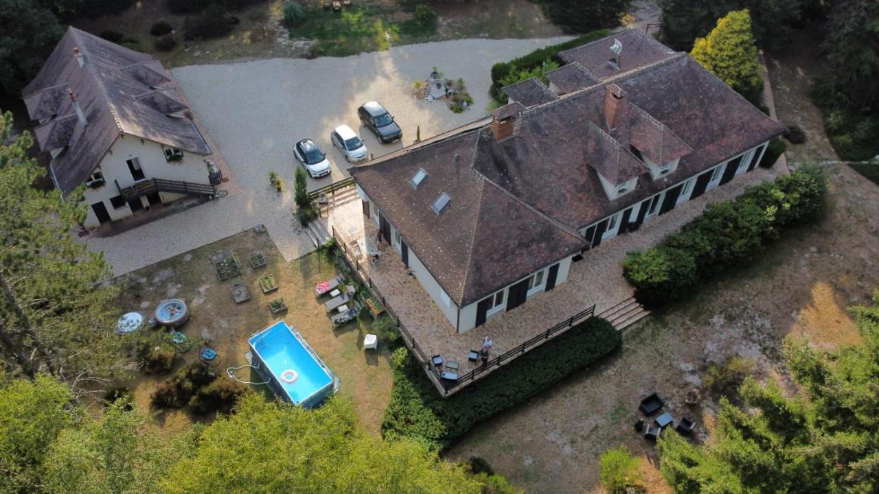 Les Genebruyeres - L'Histoire D'Un Reve Bed & Breakfast Aubigny-sur-Nère Екстериор снимка